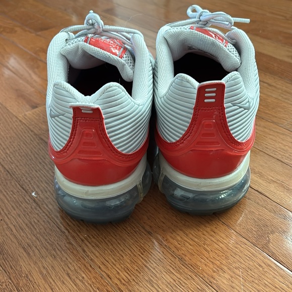 Nike Air Max 360 EUC - Picture 2 of 5